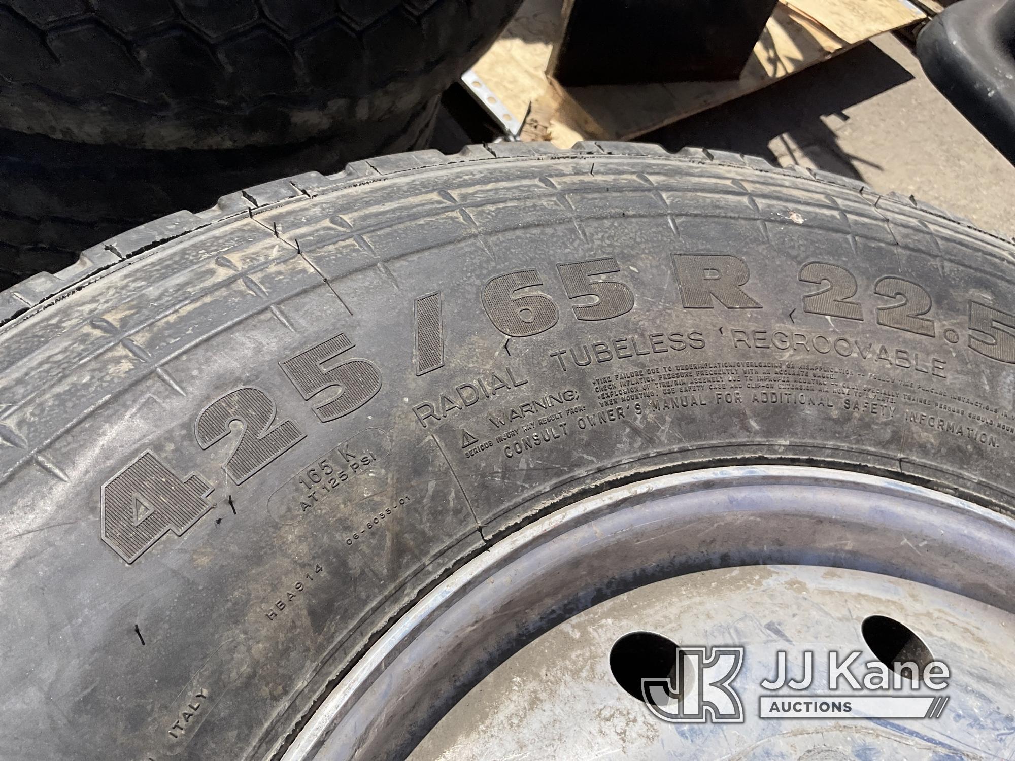 (Dixon, CA) (3) Pallets with Semi Truck Tires (4) 425/65 R 22.5 (2) 445/65 R 22.5 NOTE: This unit is