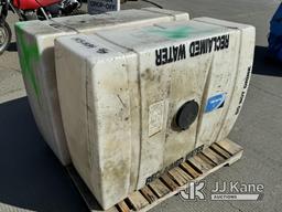 (Dixon, CA) (2) 100gal Water Tank (Used) NOTE: This unit is being sold AS IS/WHERE IS via Timed Auct