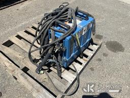 (Dixon, CA) Miller Welder NOTE: This unit is being sold AS IS/WHERE IS via Timed Auction and is loca