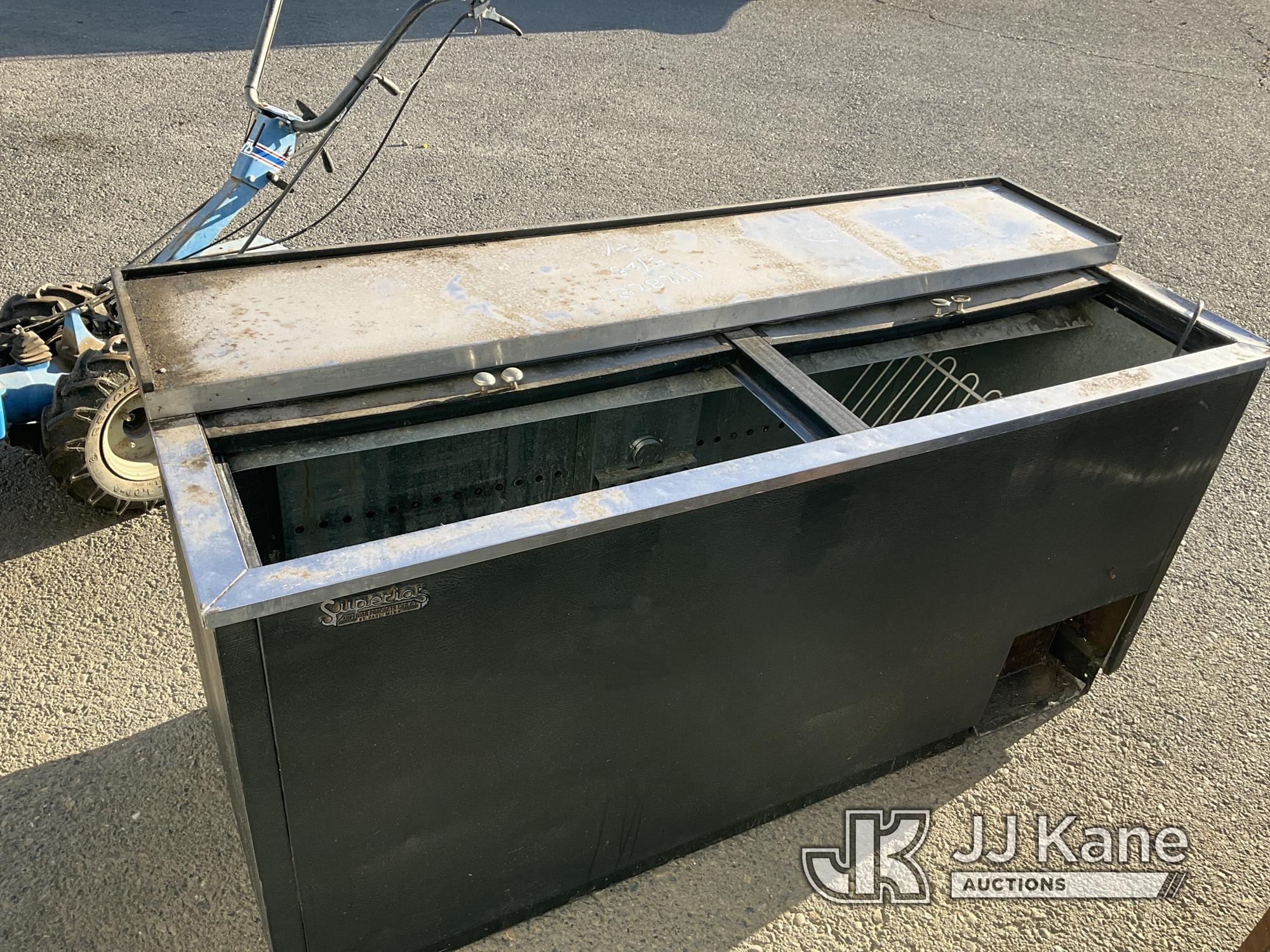 (Dixon, CA) TRUE Refrigeration Unit. Model TD-65-24. (Seller States Turns On. Used Seller States Tur