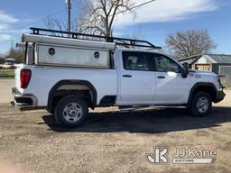 (South Beloit, IL) 2020 GMC Sierra 2500HD 4x4 Crew-Cab Pickup Truck Runs & Moves) (Paint Damage