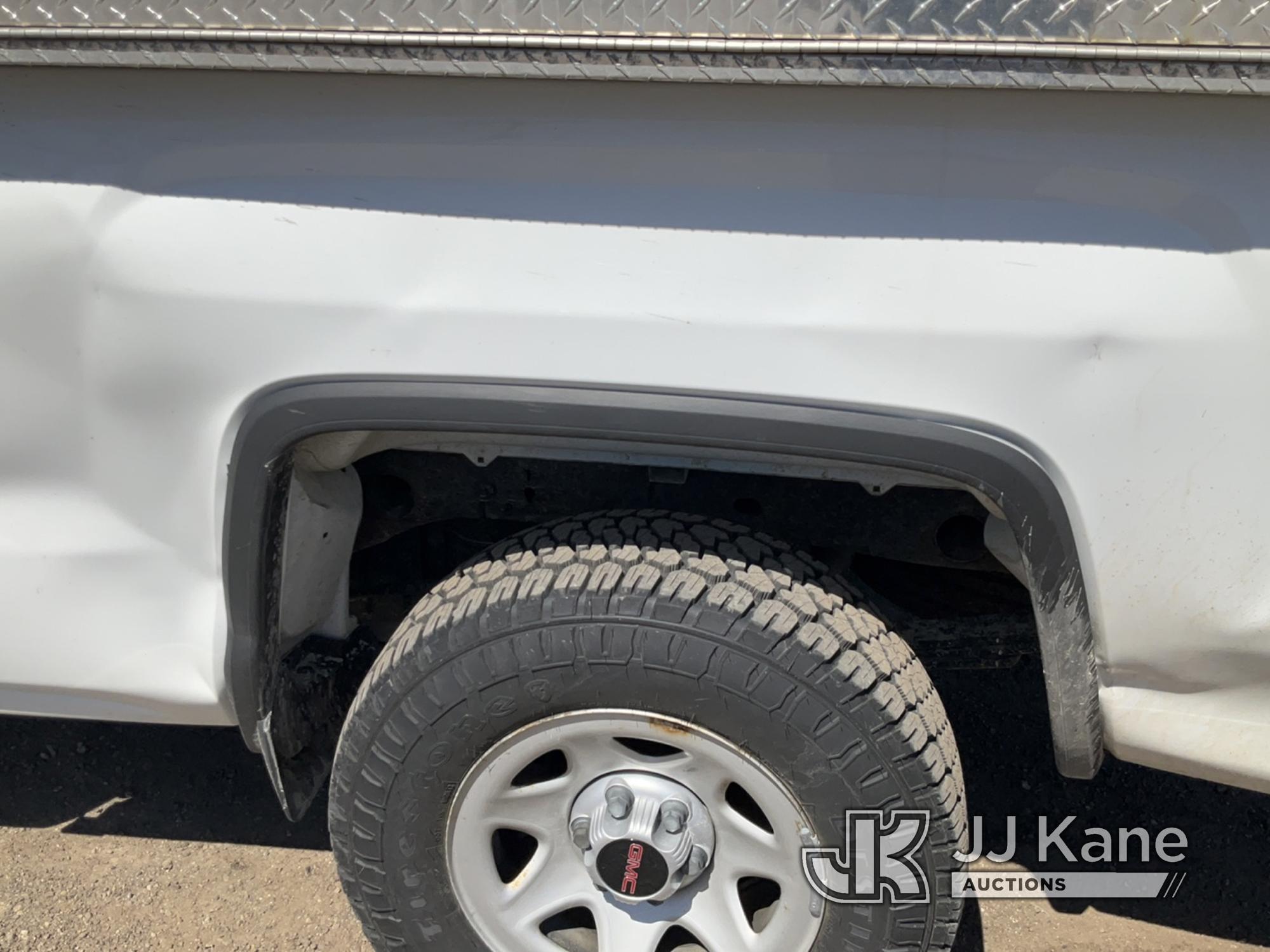 (South Beloit, IL) 2018 GMC Sierra 1500 4x4 Extended-Cab Pickup Truck Runs, Moves, Body Damage, Pain