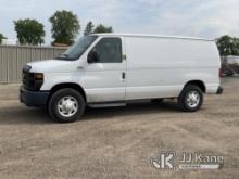 (South Beloit, IL) 2012 Ford E250 Cargo Van Runs & Moves) (Jump to Start, Body Damage, Rust Damage,