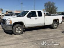 (South Beloit, IL) 2012 Chevrolet Silverado 2500HD 4x4 Extended-Cab Pickup Truck Not Running, Condit