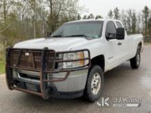 2011 Chevrolet Silverado 2500HD 4x4 Extended-Cab Pickup Truck Runs & Moves) (Low Tire Pressure Senso