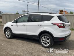 (South Beloit, IL) 2018 Ford Escape 4x4 4-Door Sport Utility Vehicle Runs & Moves) (Check Engine Lig