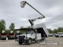 Altec LRV60-E70, Over-Center Elevator Bucket mounted behind cab on 2005 Ford F750 Chipper Dump Truck
