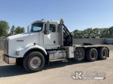 (South Beloit, IL) 2006 Kenworth T800 Truck Tractor Runs, Moves
