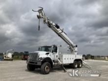 (Hawk Point, MO) Altec D4065A-TR, Digger Derrick rear mounted on 2012 INTERNATIONAL 7400 6x6 T/A Uti