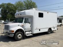 2001 International 4700 Service Truck Runs & Moves) (Seller States-Small Oil Leak from Engine Oil Pa