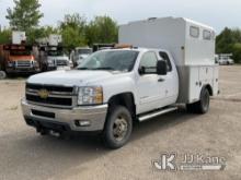 2013 Chevrolet Silverado 3500HD 4x4 Extended-Cab Enclosed Service Truck Runs & Moves