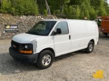 2010 GMC G2500 Cargo Van Runs & Moves) (Rust/Paint Damage, Chipped Windshield