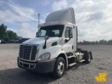 2013 Freightliner Cascadia CA125D S/A Truck Tractor Runs & Moves