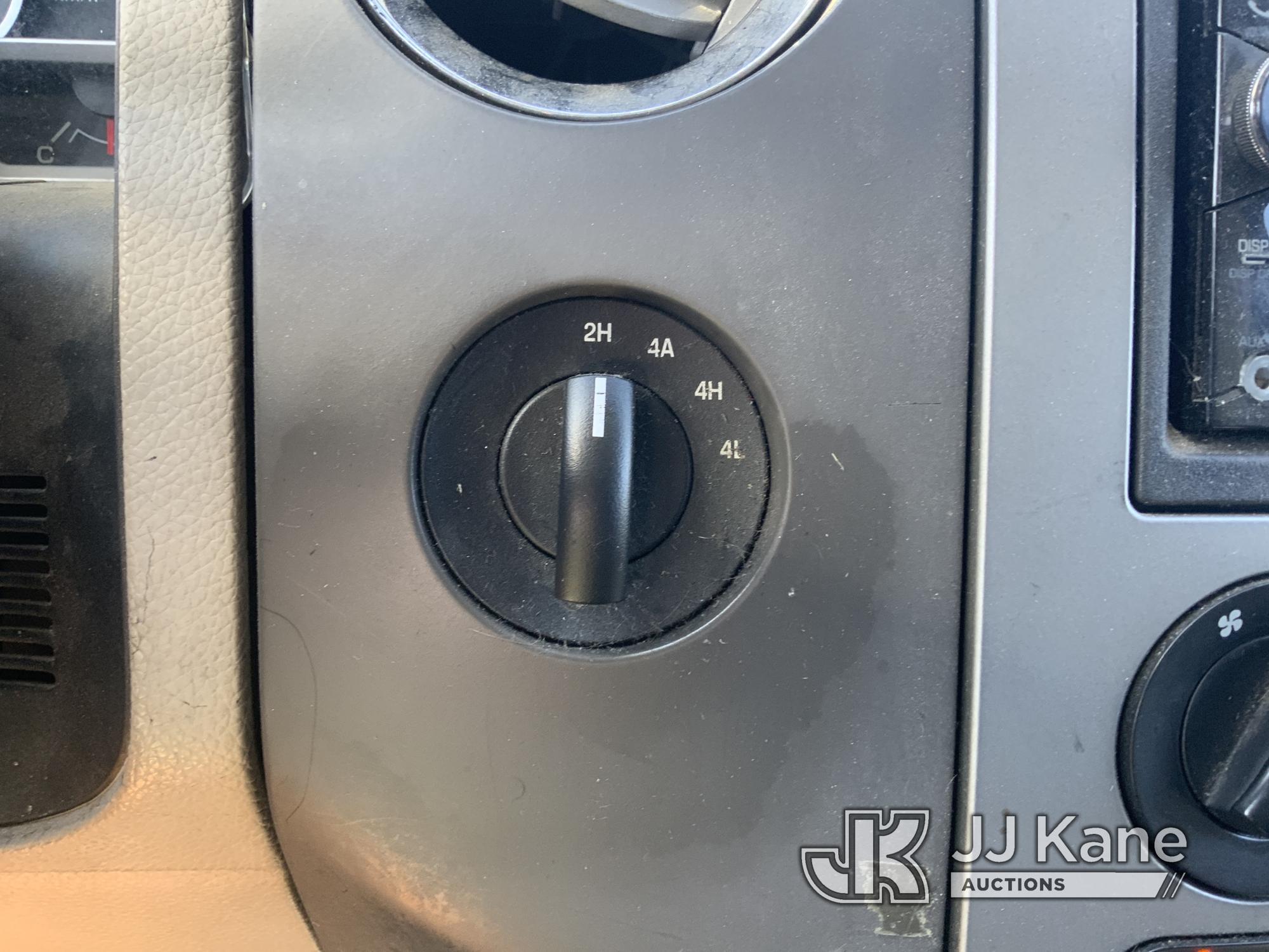 (Dixon, CA) 2010 Ford Expedition XLT 4x4 4-Door Sport Utility Vehicle Runs & Moves) (Tire Pressure S