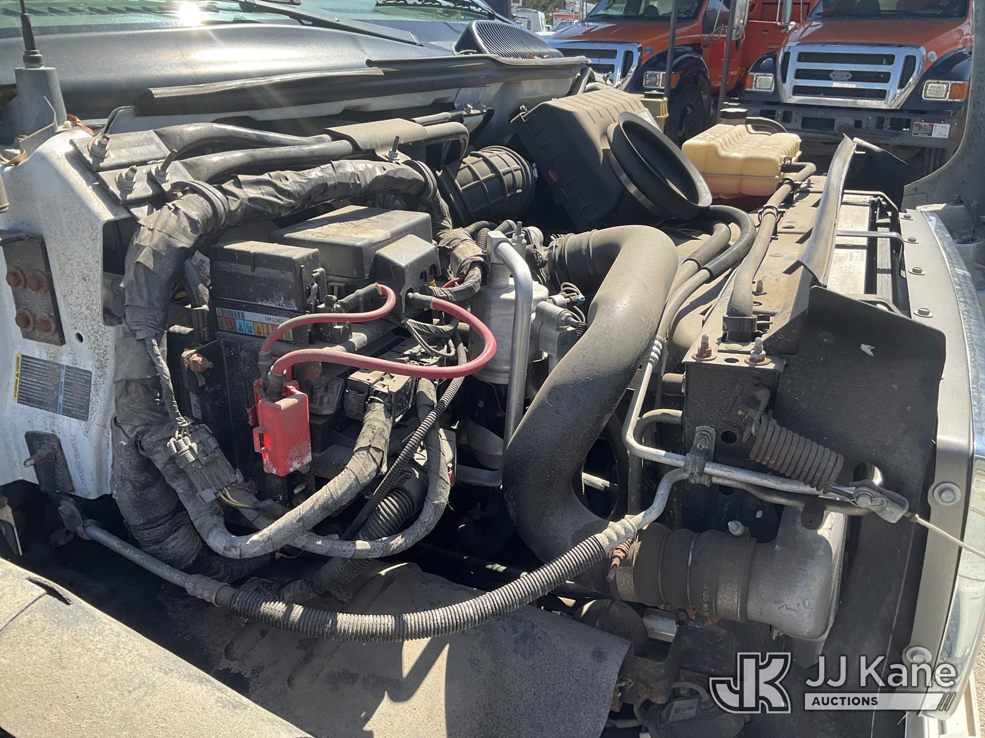 (Plymouth Meeting, PA) 2008 GMC C5500 Crew-Cab Flatbed/Dump Truck Runs Moves & Dump Operates, Body &