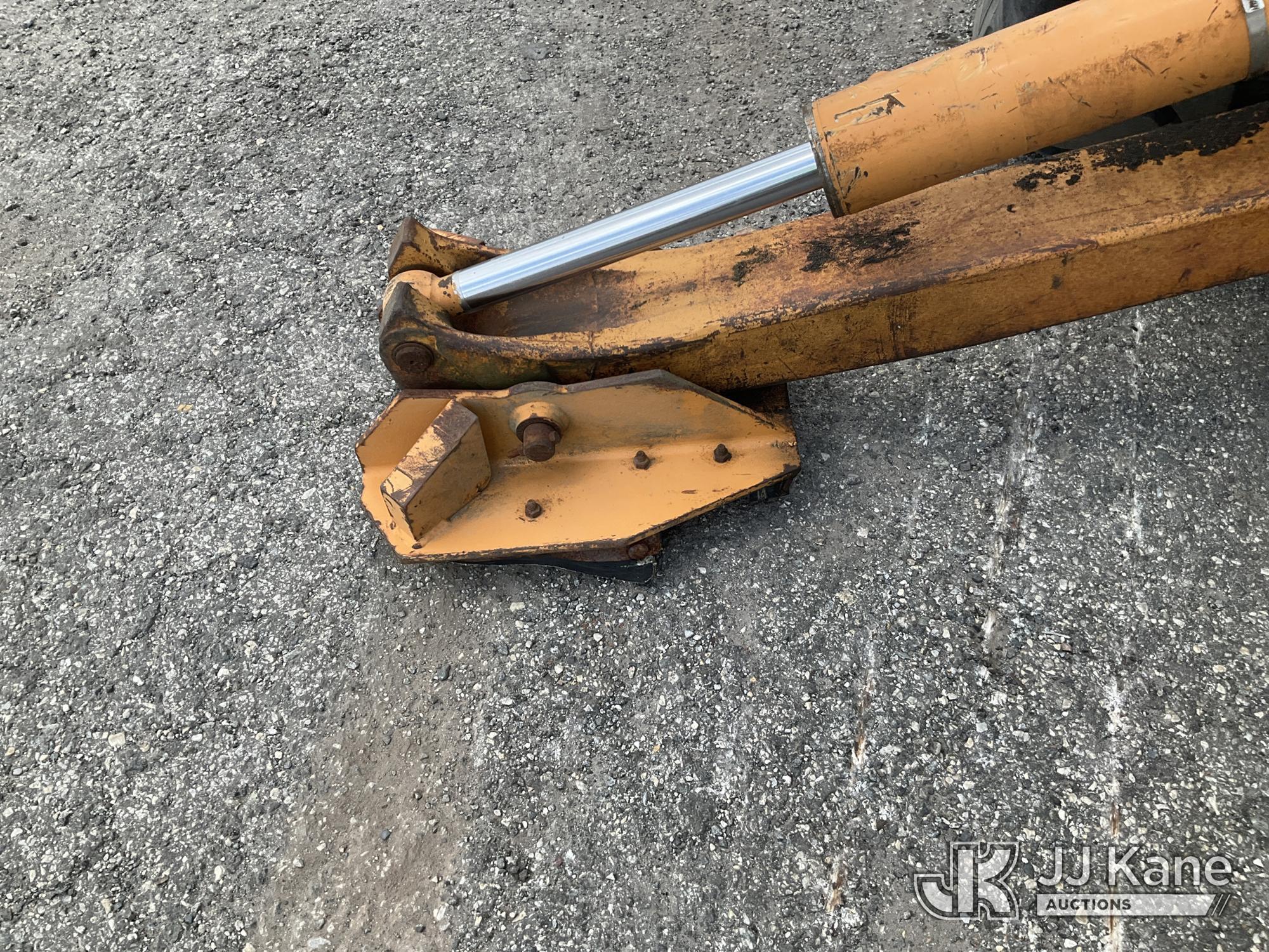 (Plymouth Meeting, PA) 1999 Case 580 Super L 4x4 Tractor Loader Backhoe No Title) (Runs Moves & Oper