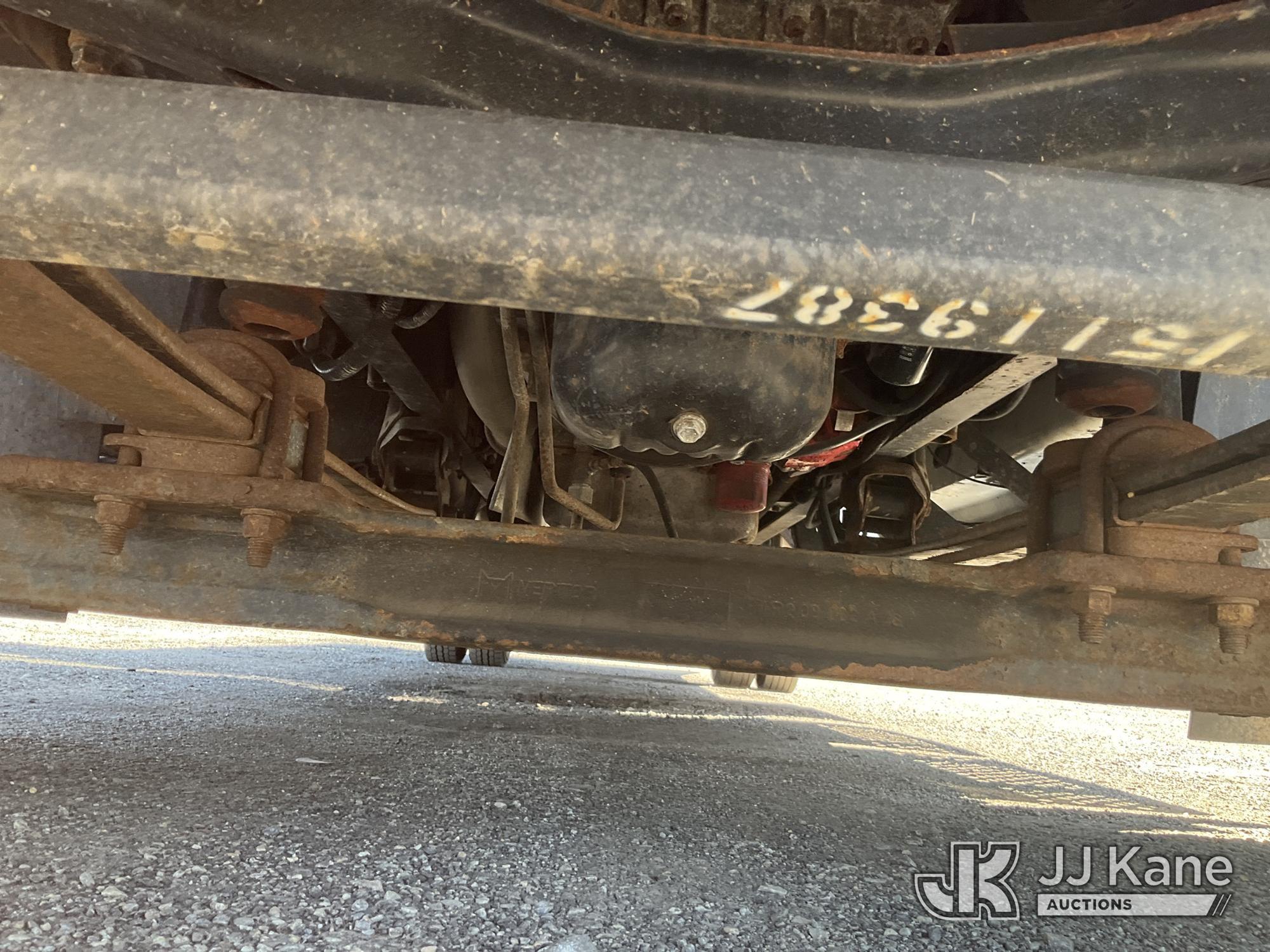 (Plymouth Meeting, PA) 2008 GMC C5500 Crew-Cab Flatbed/Dump Truck Runs Moves & Dump Operates, Body &