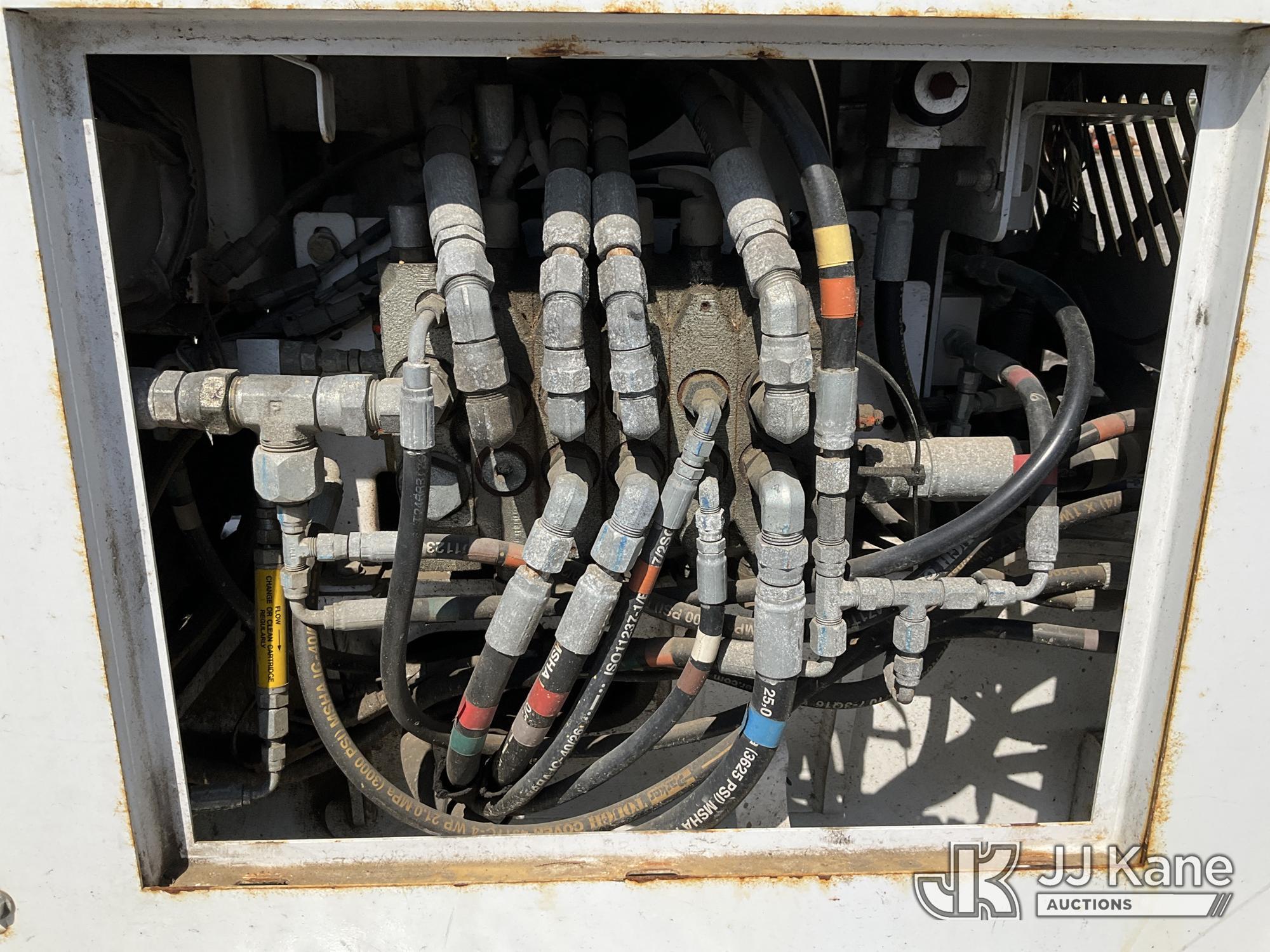 (Plymouth Meeting, PA) Altec TDA58 Runs Moves & Upper Operates, Remote In Office