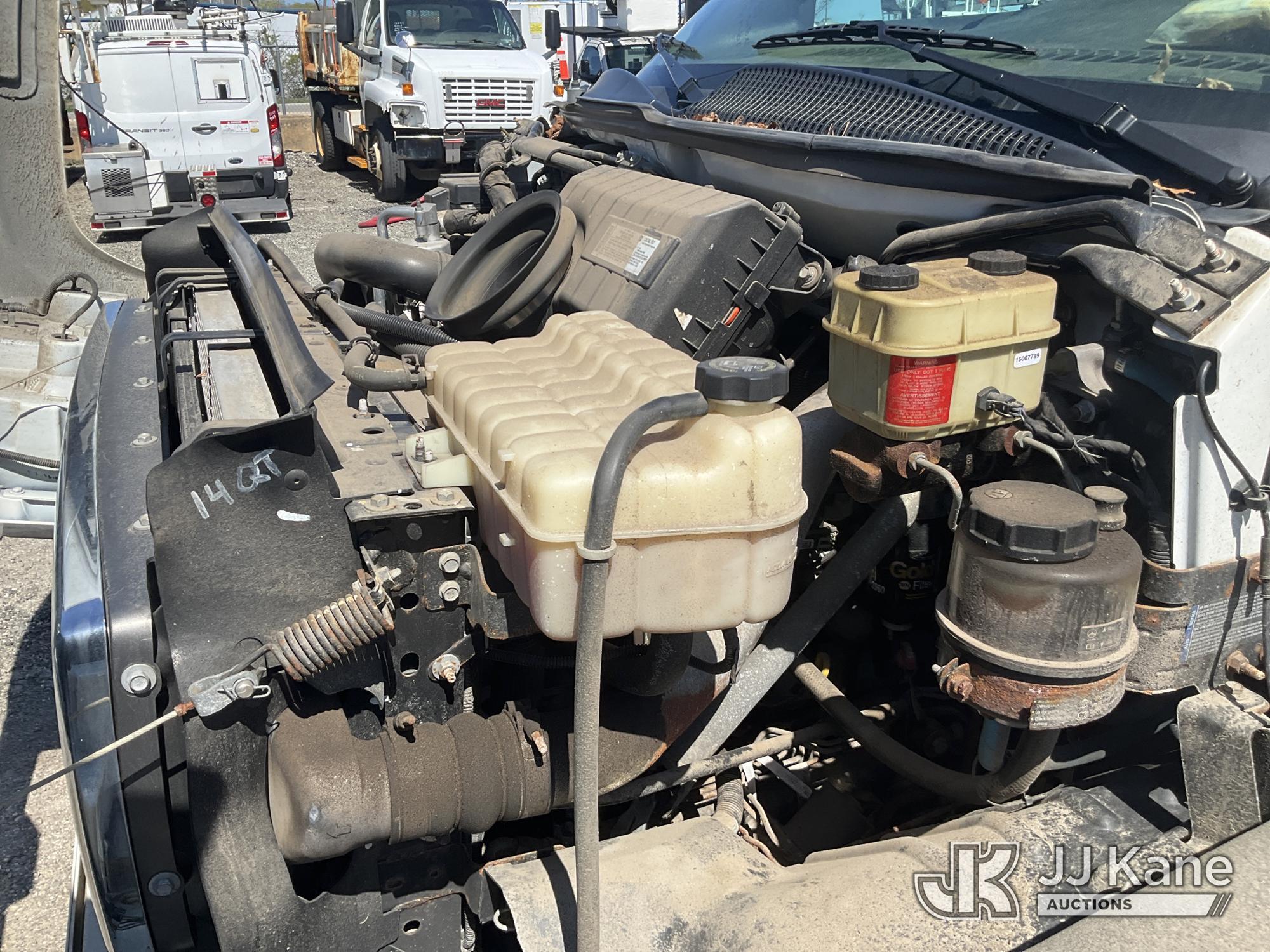 (Plymouth Meeting, PA) 2008 GMC C5500 Crew-Cab Flatbed/Dump Truck Runs Moves & Dump Operates, Body &