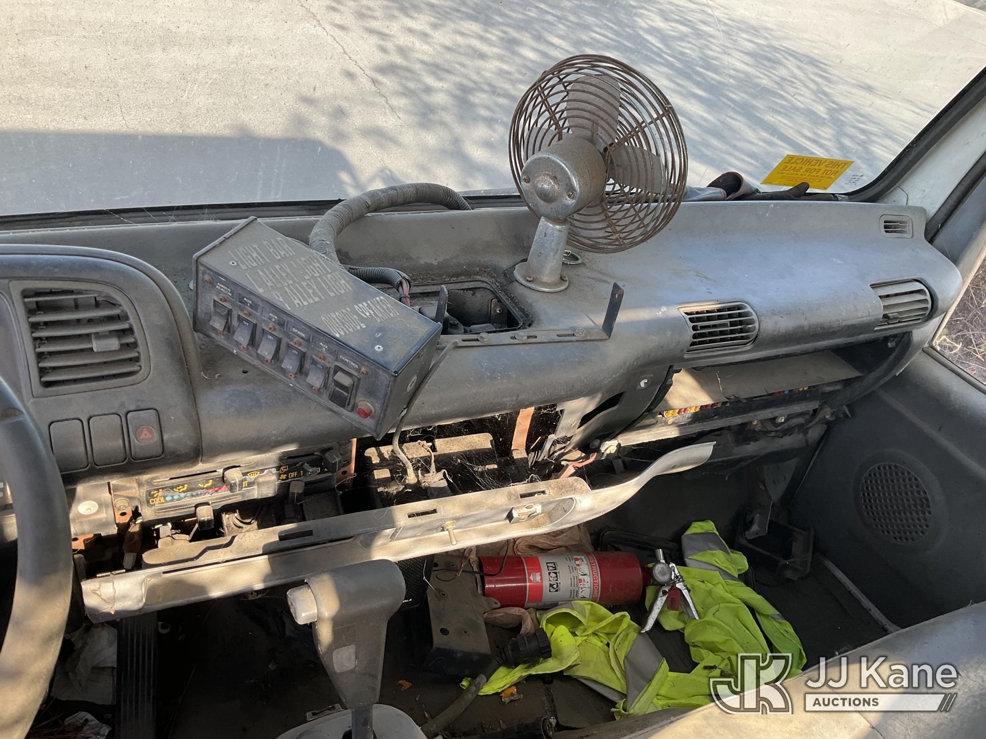 (Jurupa Valley, CA) 1999 Chevrolet W35042 Dump Truck Runs, Moves, & Dump Operates) (Arrow Board Not
