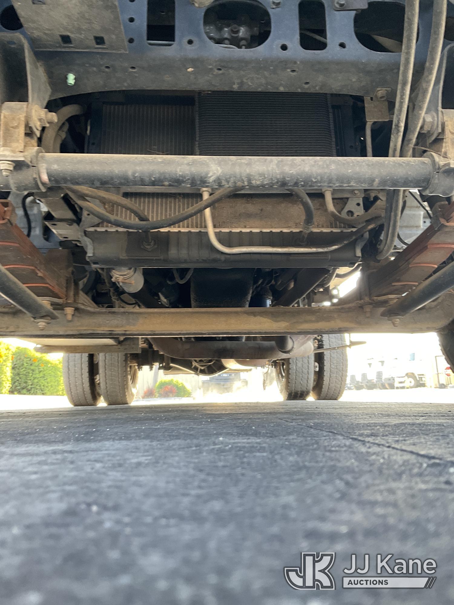 (Jurupa Valley, CA) 1999 Chevrolet W35042 Dump Truck Runs, Moves, & Dump Operates) (Arrow Board Not