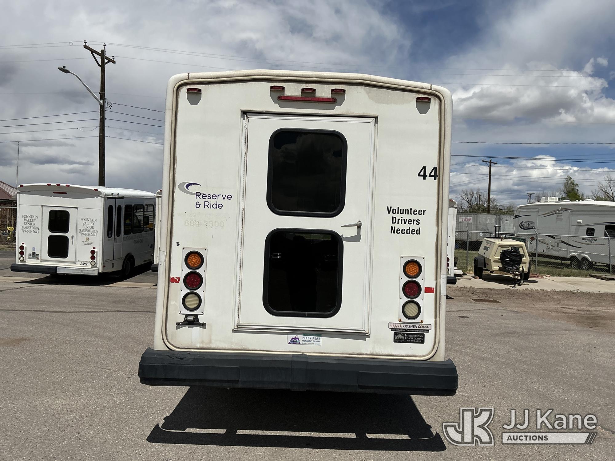 (Fountain, CO) 2009 Ford Econoline E350 Super Duty Passenger Bus Runs & Moves, Lift Operates) (Body