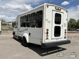 (Fountain, CO) 2009 Ford Econoline E350 Super Duty Passenger Bus Runs & Moves, Lift Operates) (Body