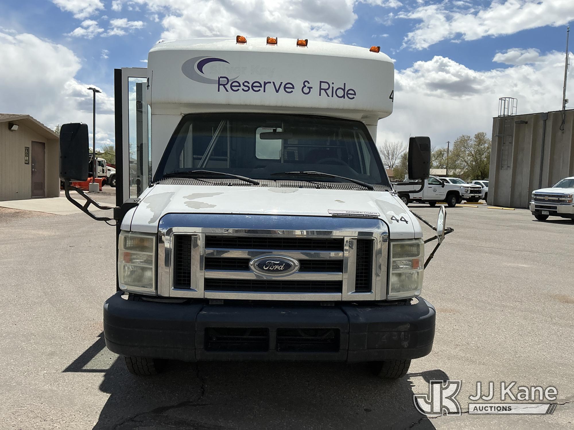 (Fountain, CO) 2009 Ford Econoline E350 Super Duty Passenger Bus Runs & Moves, Lift Operates) (Body
