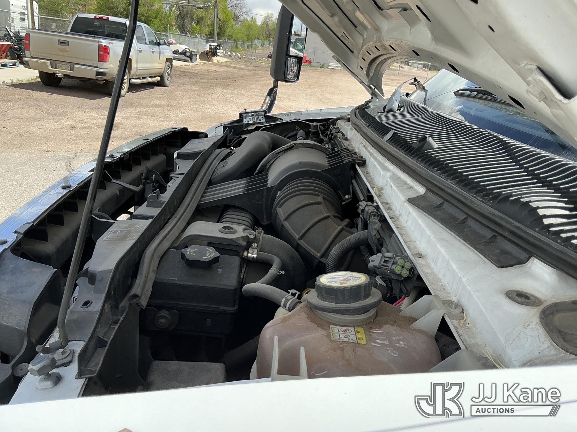 (Fountain, CO) 2009 Ford Econoline E350 Super Duty Passenger Bus Runs & Moves, Lift Operates) (Body