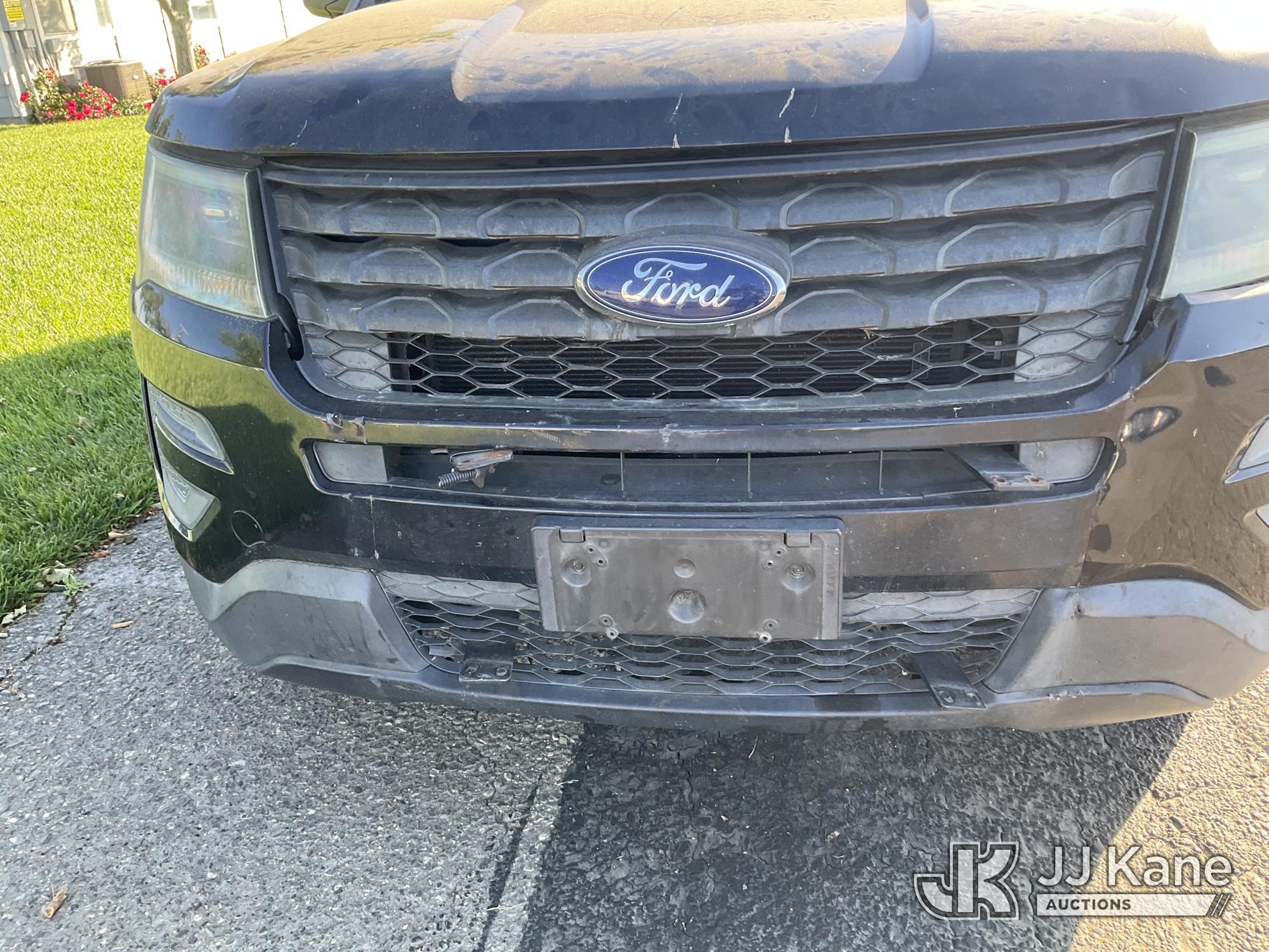 (Dixon, CA) 2016 Ford Explorer AWD Police Interceptor 4-Door Sport Utility Vehicle Runs & Moves) (Ho