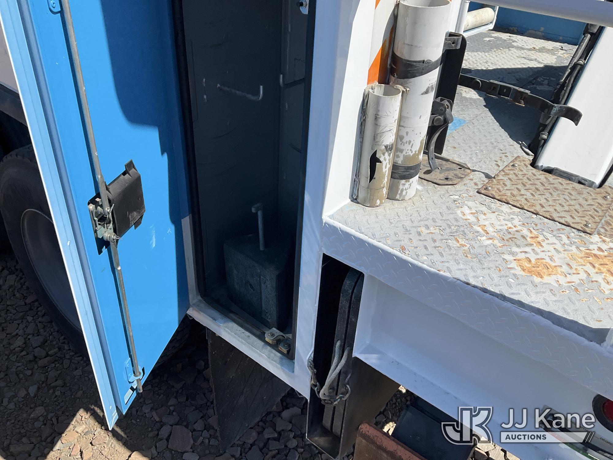 (Dixon, CA) Altec AM55, Over-Center Material Handling Bucket Truck rear mounted on 2013 Internationa