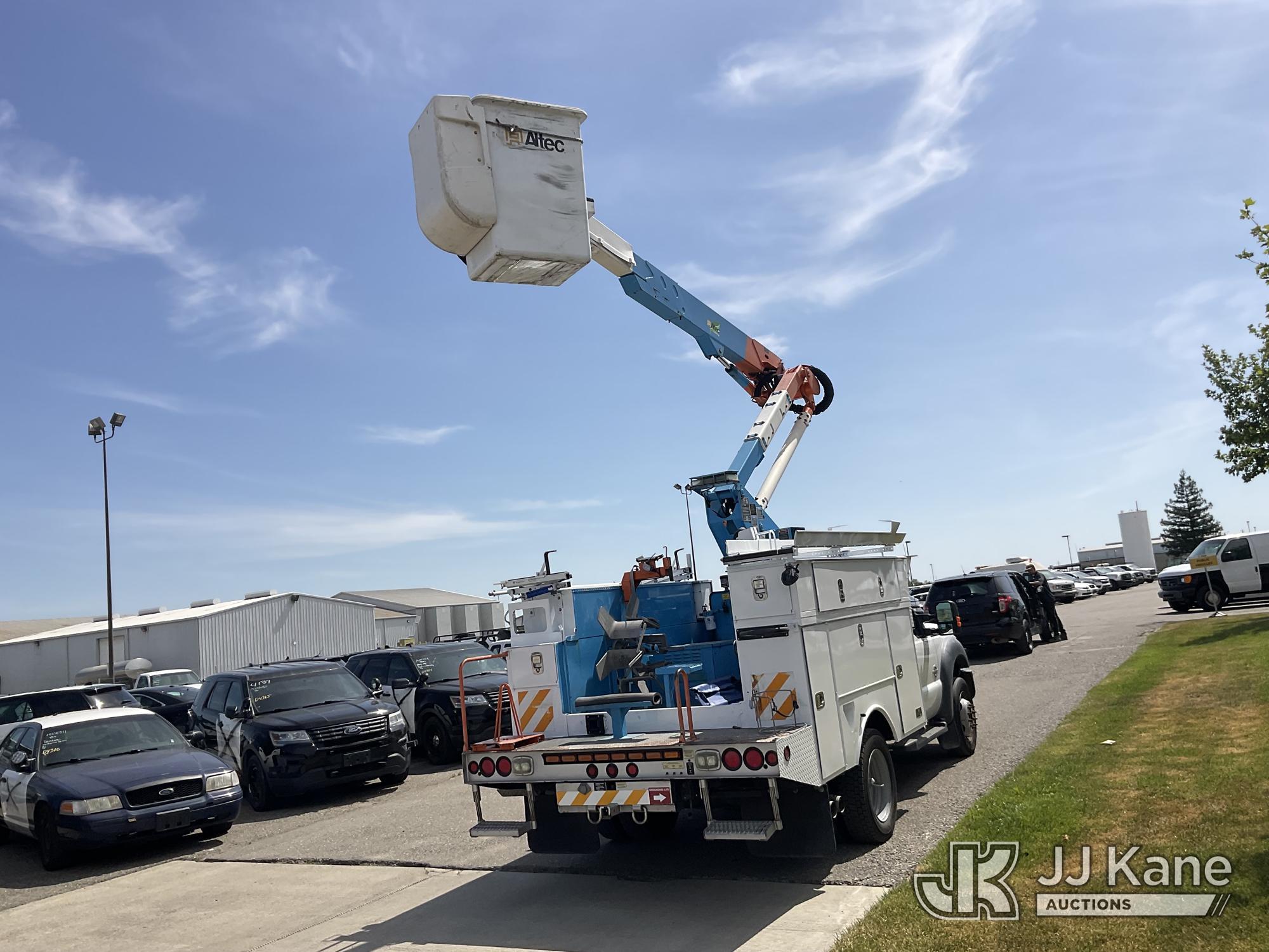 (Dixon, CA) Altec AT37G, Articulating & Telescopic Bucket mounted behind cab on 2013 Ford F550 4x4 S