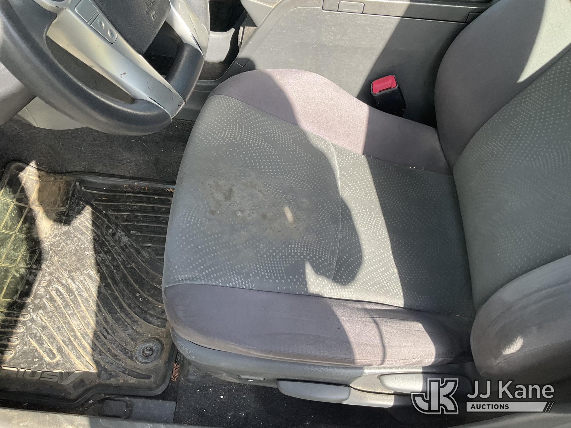 (Dixon, CA) 2012 Toyota Prius Hybrid 4-Door Hatch Back Runs & Moves) (Code C010D, Slight Paint Damag