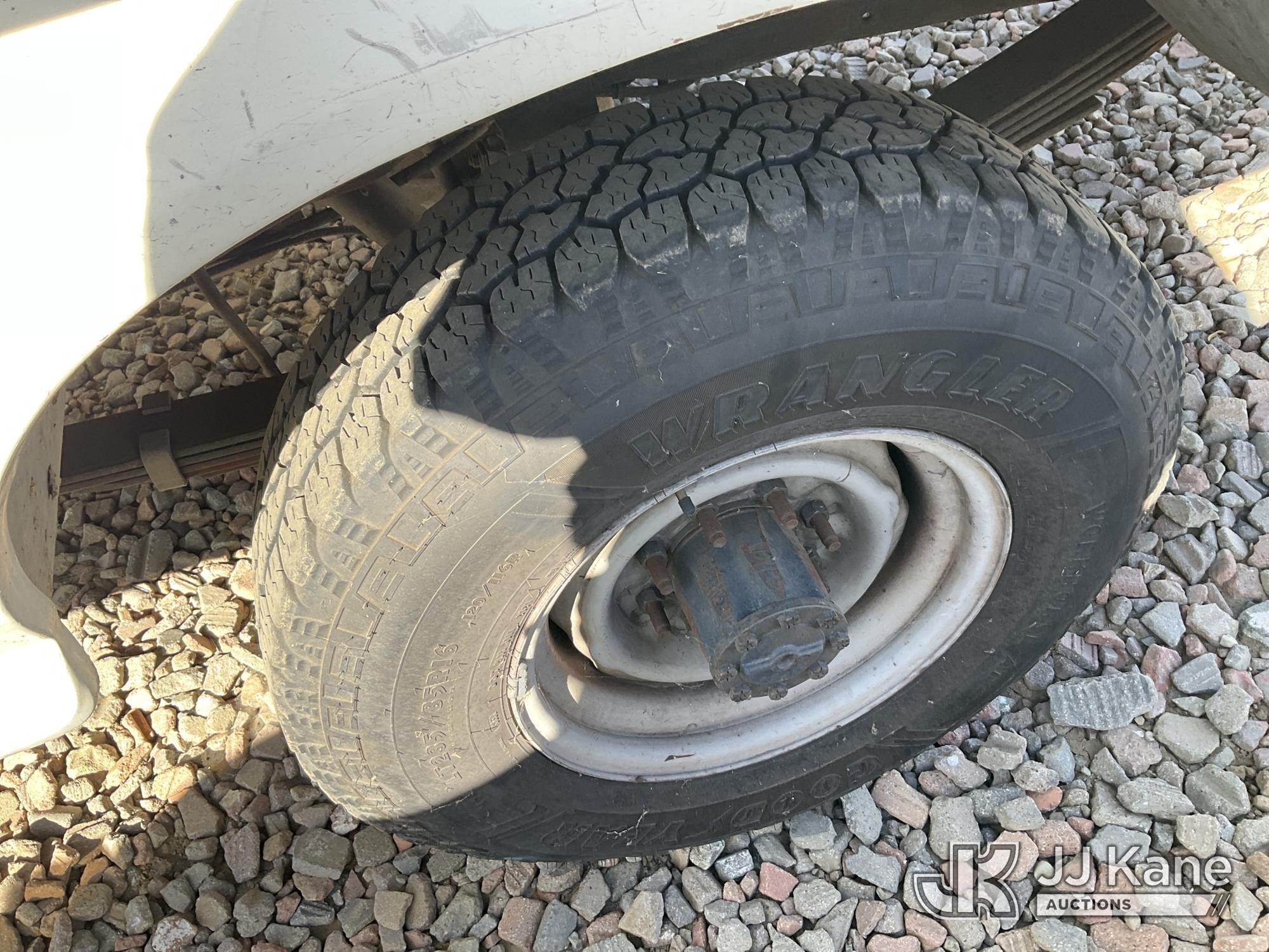 (Dixon, CA) 1993 Ford F250 Pickup Truck Not Running, Condition Unknown) (No Battery, Ignition Damage