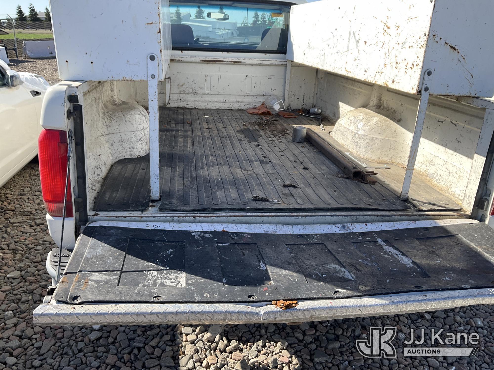 (Dixon, CA) 1993 Ford F250 Pickup Truck Not Running, Condition Unknown) (No Battery, Ignition Damage