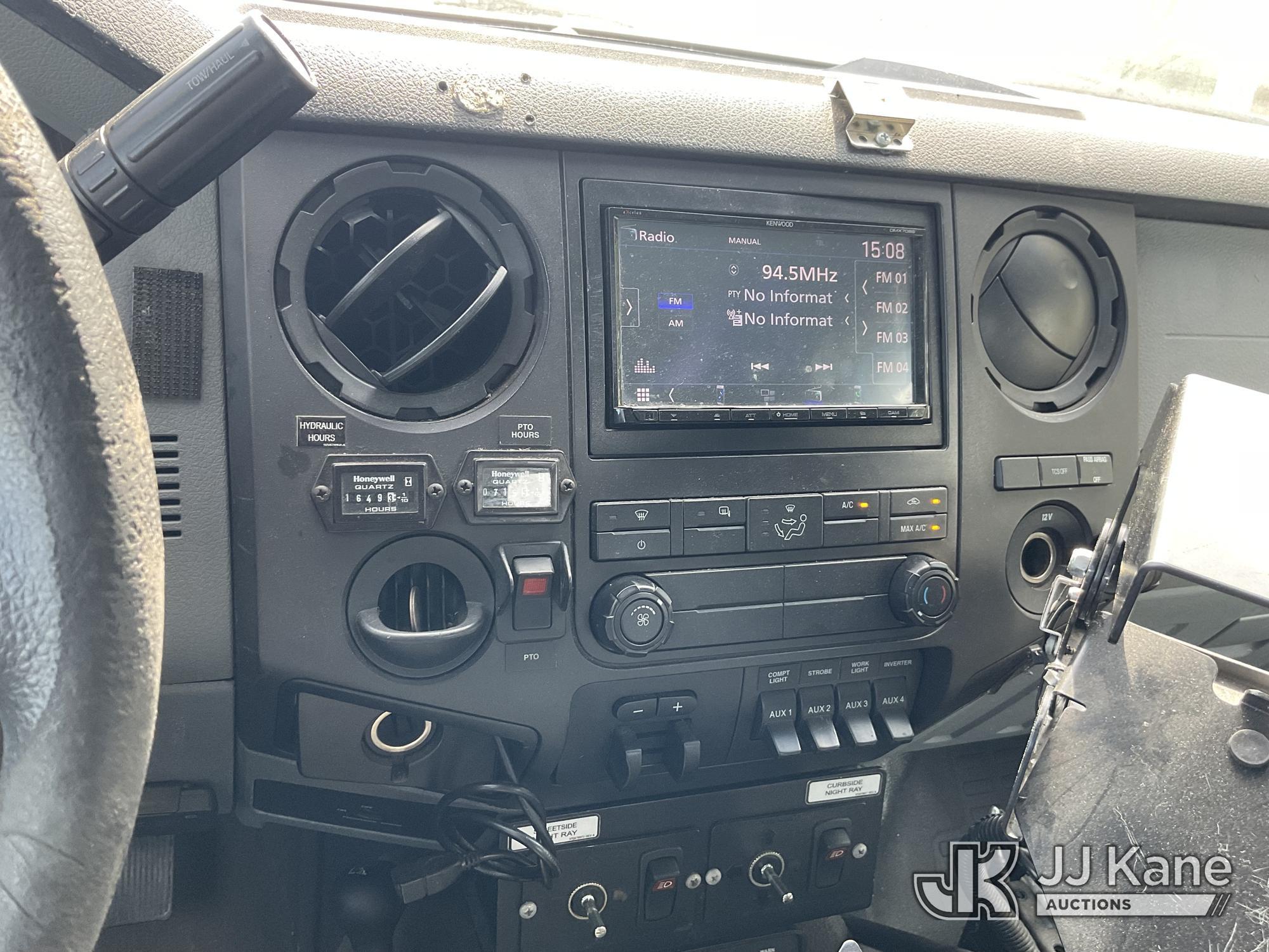 (Dixon, CA) Altec AT37G, Articulating & Telescopic Bucket mounted behind cab on 2013 Ford F550 4x4 S