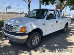 (Dixon, CA) 2004 Ford F-150 Heritage 4x4 Extended-Cab Pickup Truck Runs & Moves