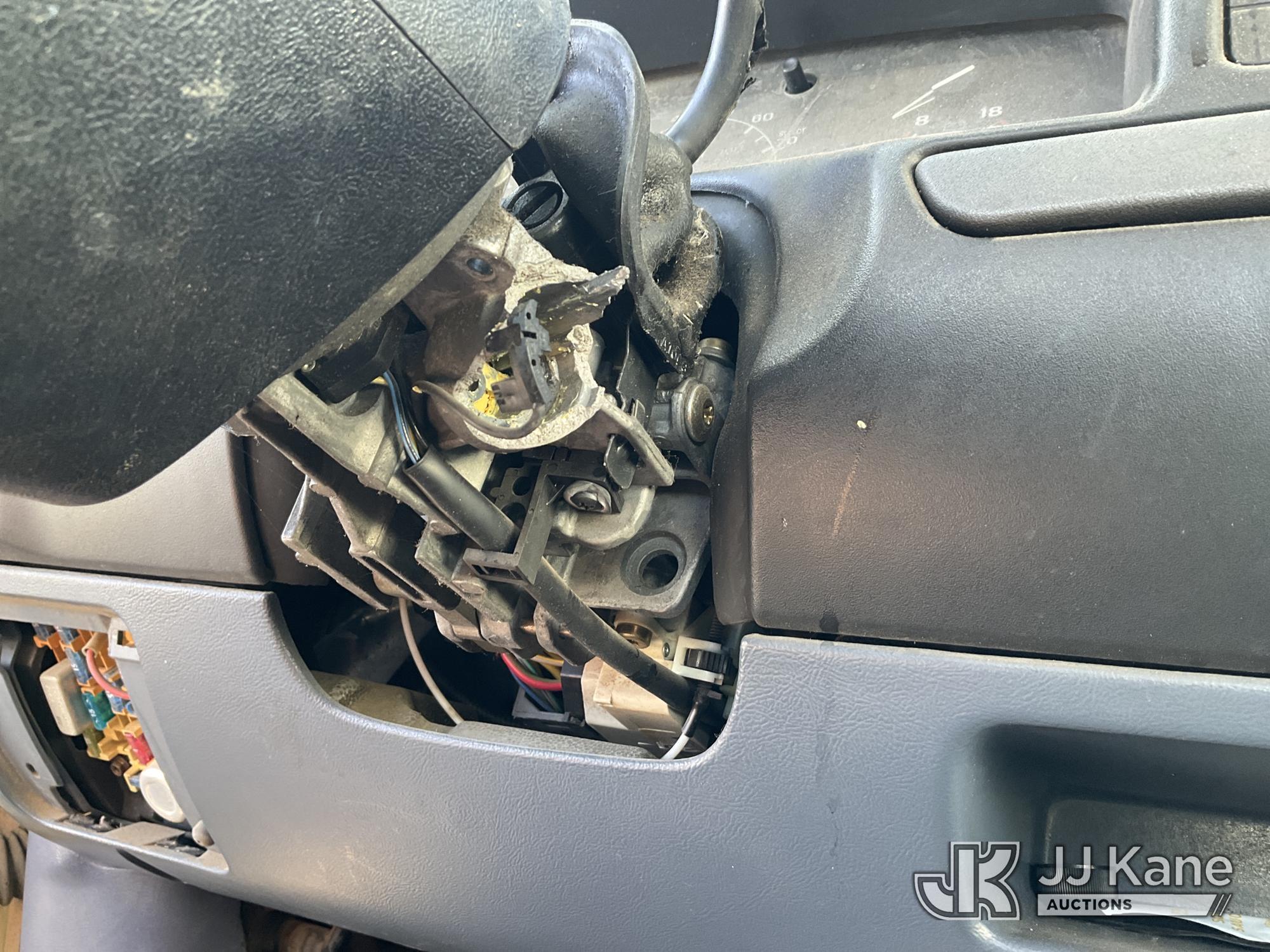 (Dixon, CA) 1993 Ford F250 Pickup Truck Not Running, Condition Unknown) (No Battery, Ignition Damage