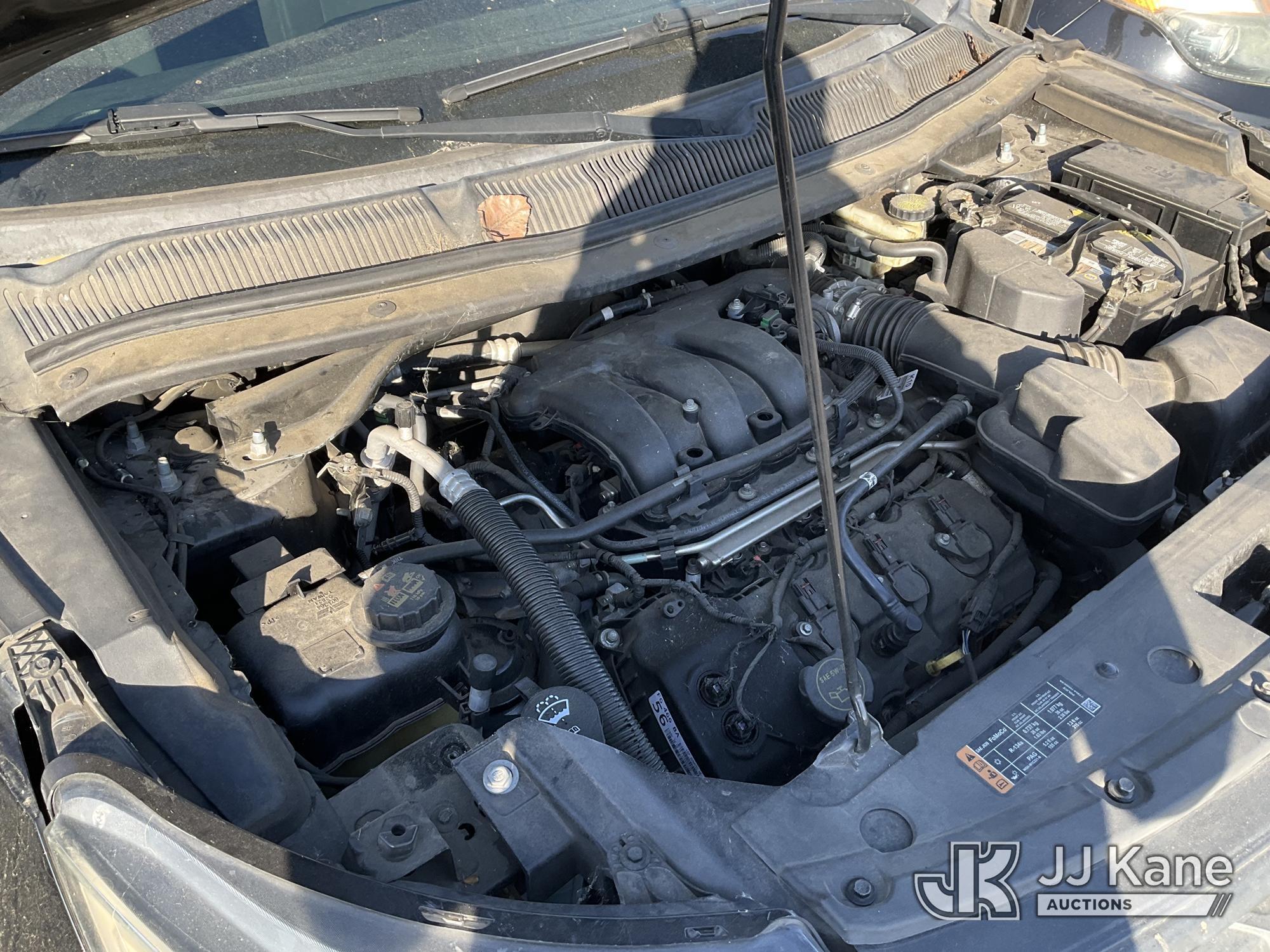 (Dixon, CA) 2016 Ford Explorer AWD Police Interceptor 4-Door Sport Utility Vehicle Runs & Moves) (Ho
