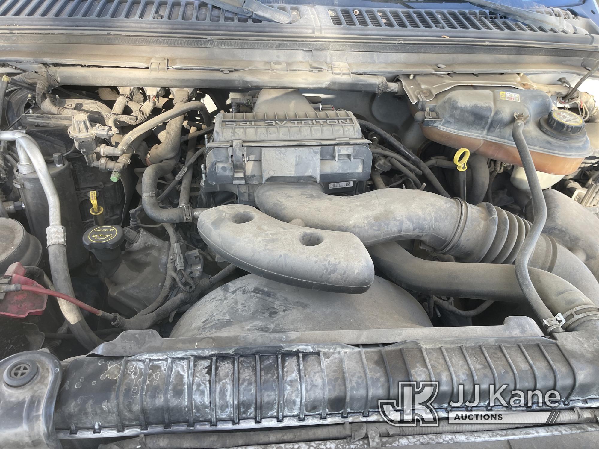 (Dixon, CA) 2005 Ford F250 Pickup Truck Runs & Moves)(Shift Indicator Broken