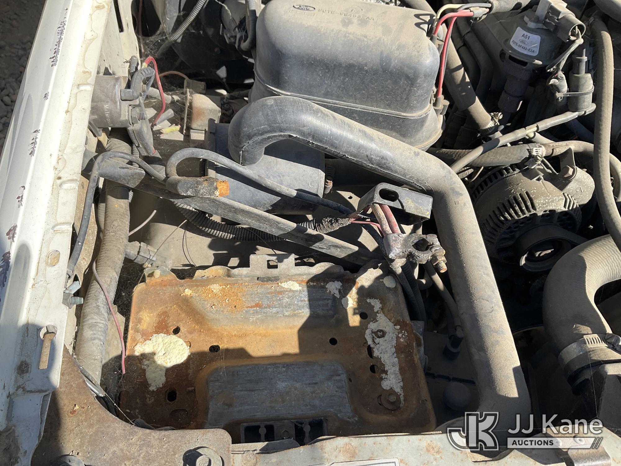(Dixon, CA) 1993 Ford F250 Pickup Truck Not Running, Condition Unknown) (No Battery, Ignition Damage