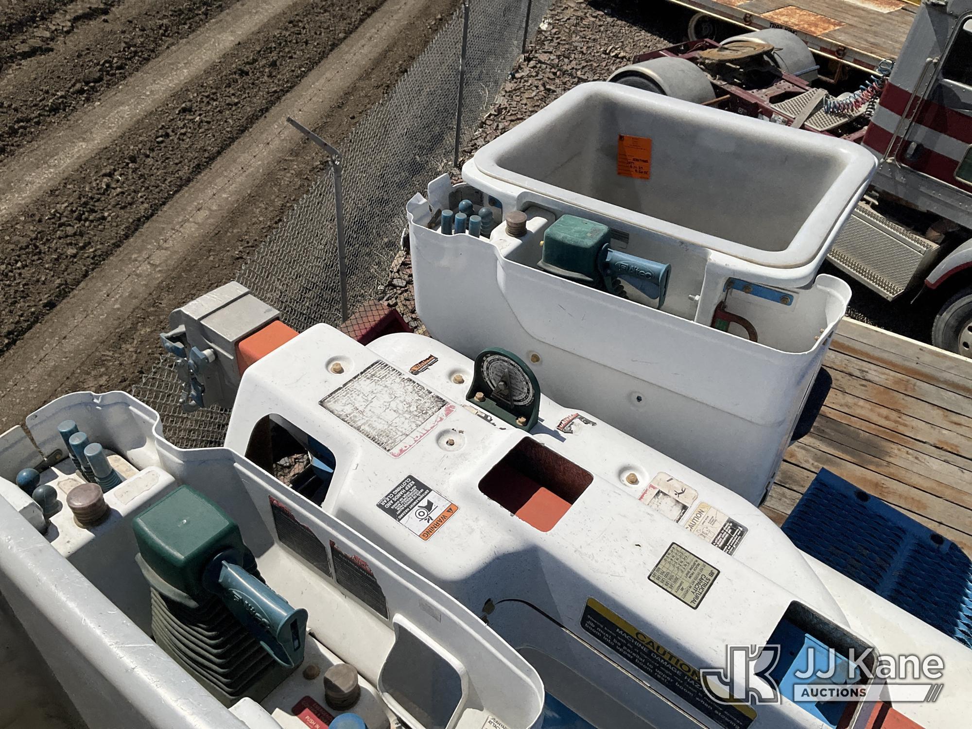 (Dixon, CA) Altec AM55, Over-Center Material Handling Bucket Truck rear mounted on 2013 Internationa
