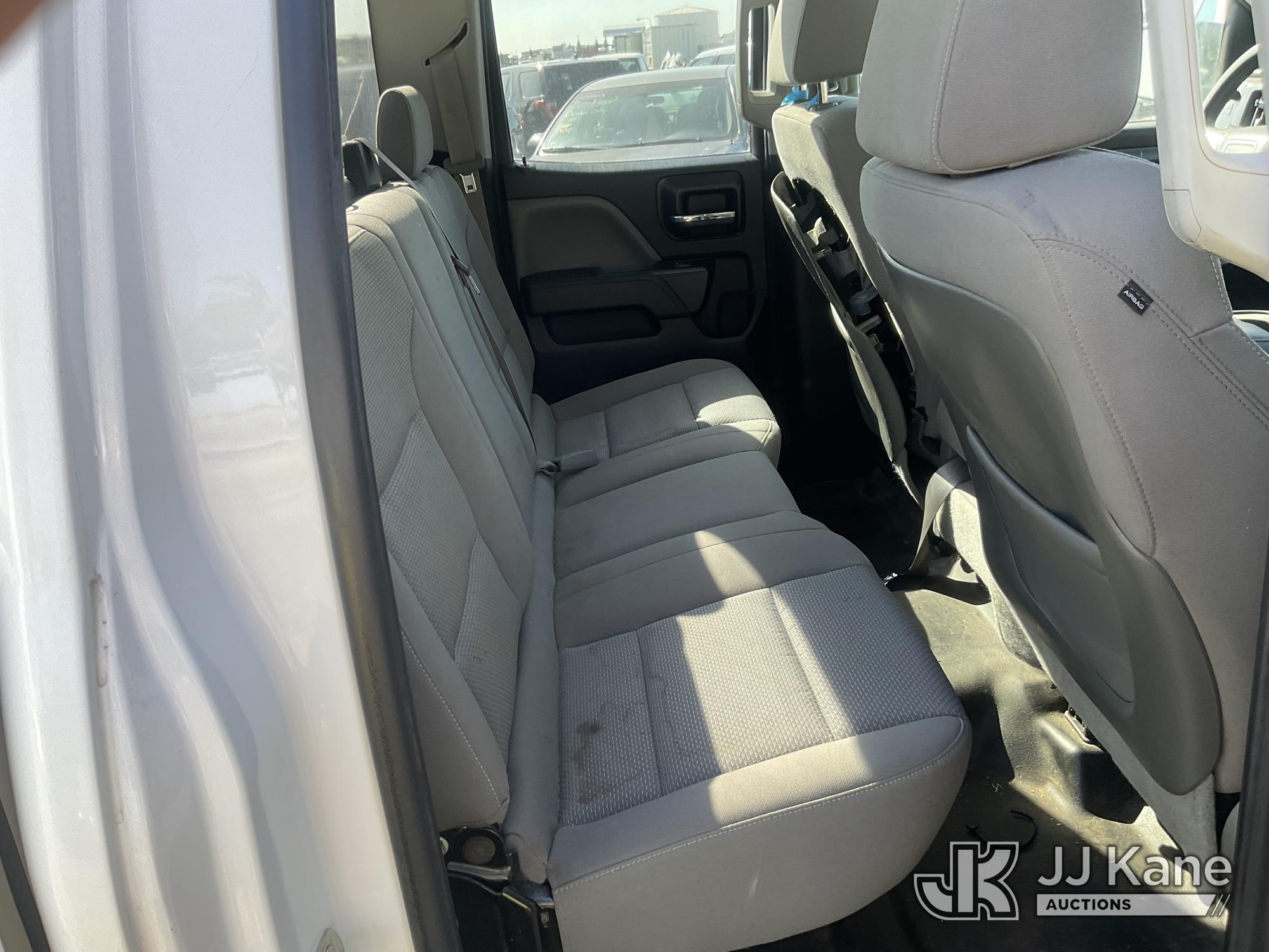 (Dixon, CA) 2014 GMC Sierra 1500 4x4 Extended-Cab Pickup Truck Runs & Moves
