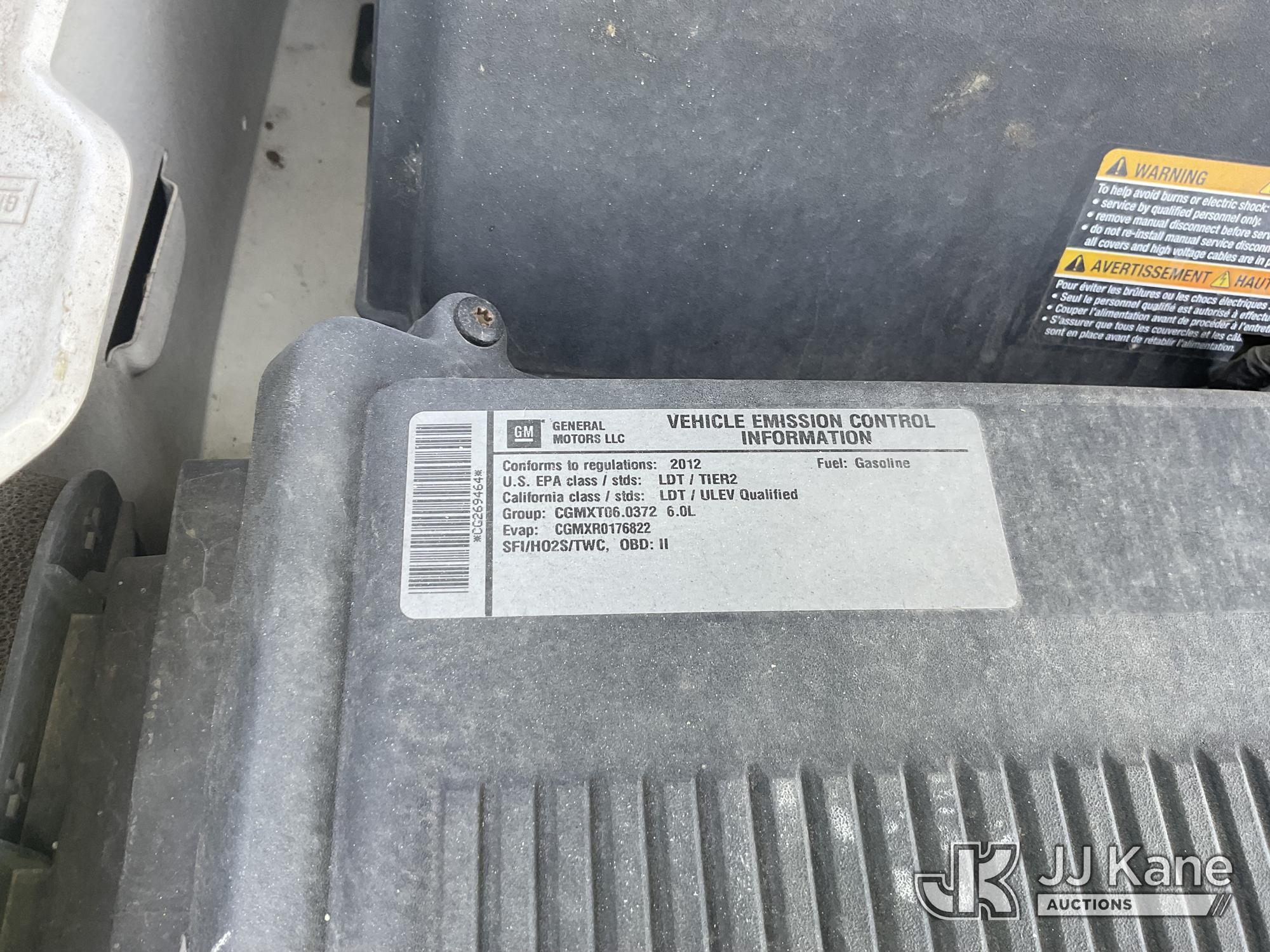 (Dixon, CA) 2012 GMC Sierra Hybrid Crew-Cab Pickup Truck Runs & Moves