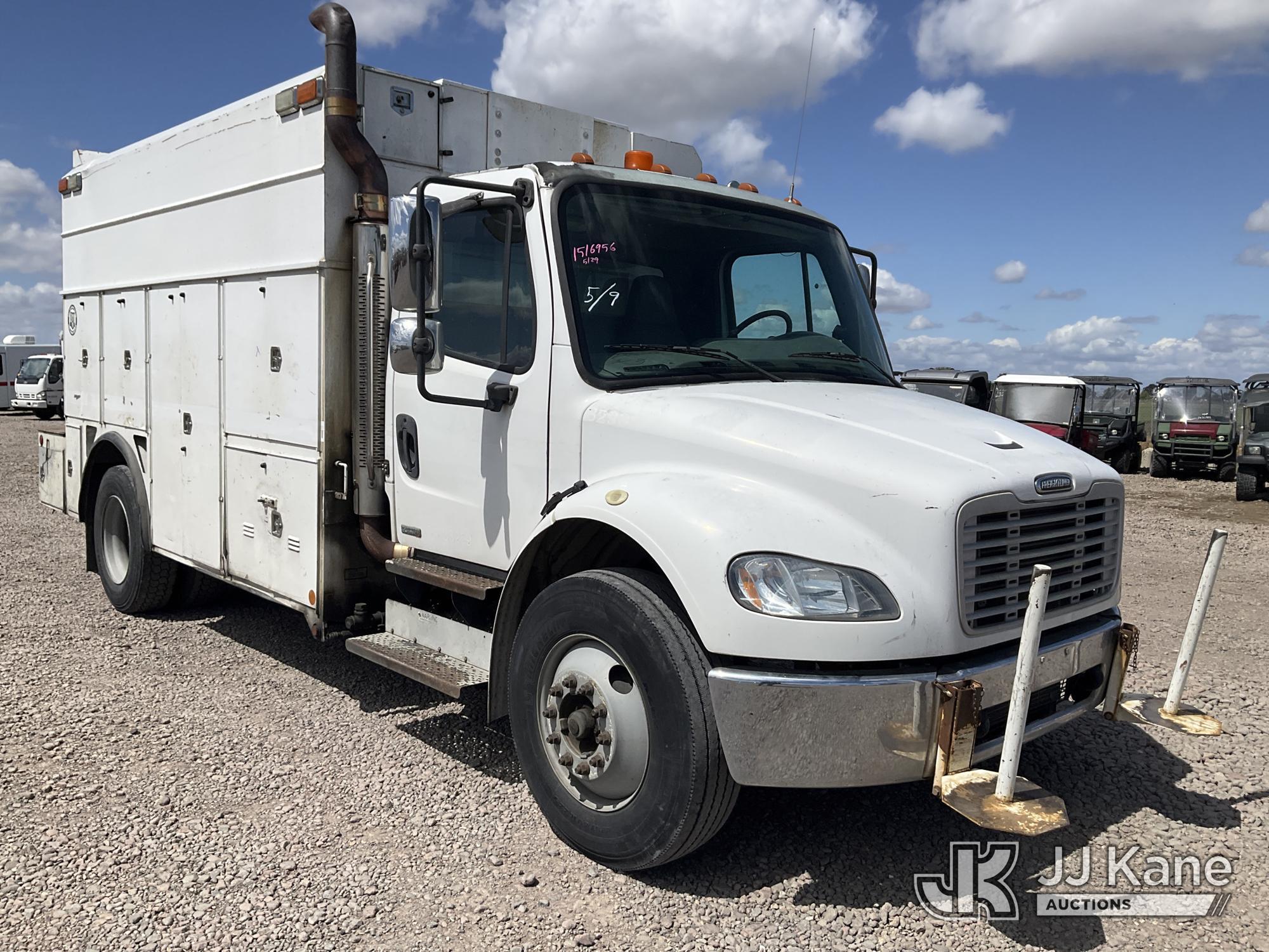 (Dixon, CA) 2005 Freightliner M2 106 Air Compressor/Enclosed Utility Truck Runs & Moves