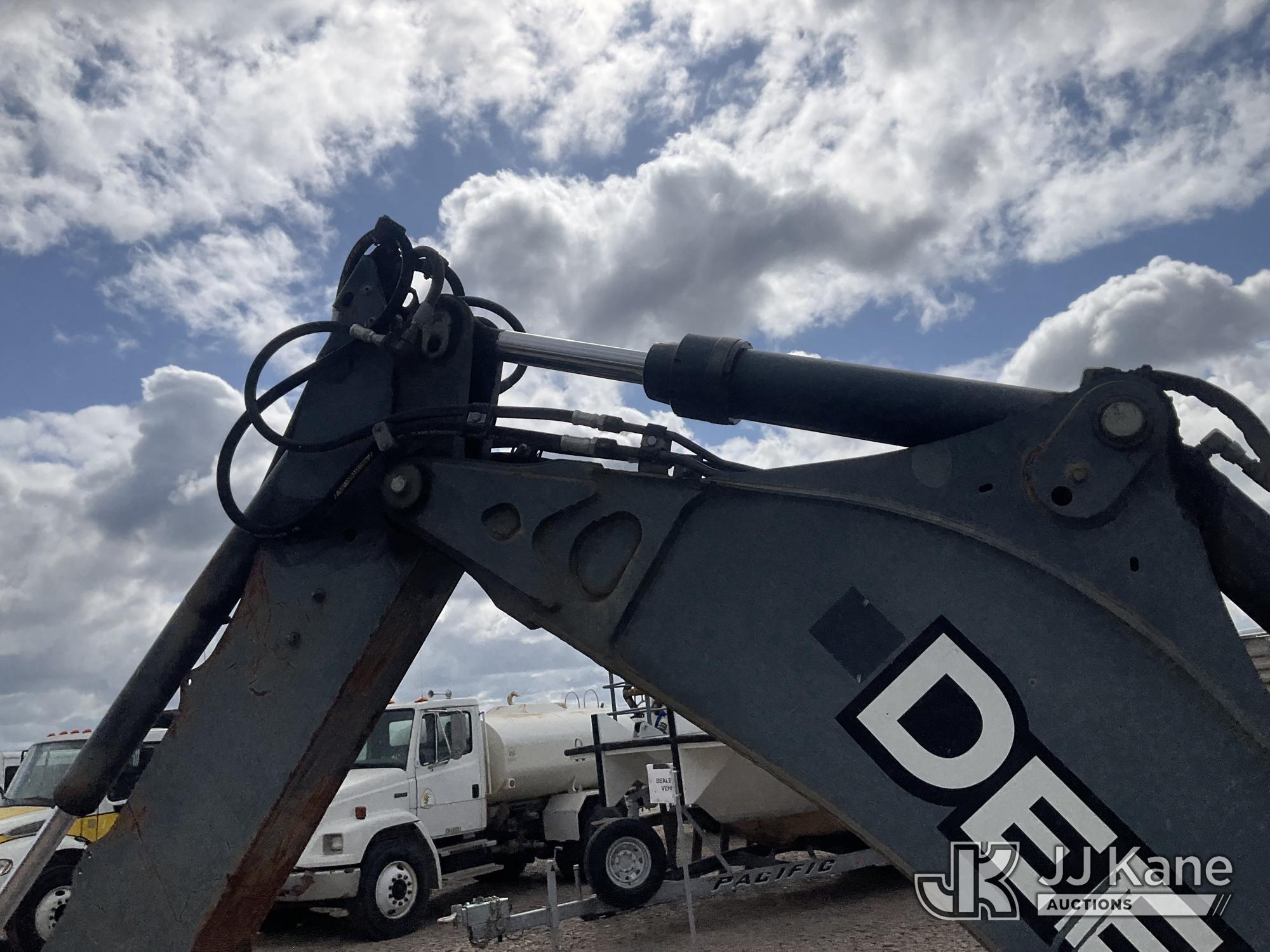 (Dixon, CA) John Deere 310K 4x4 Tractor Loader Backhoe Runs, Moves & Operates) (Backhoe Holders Brok