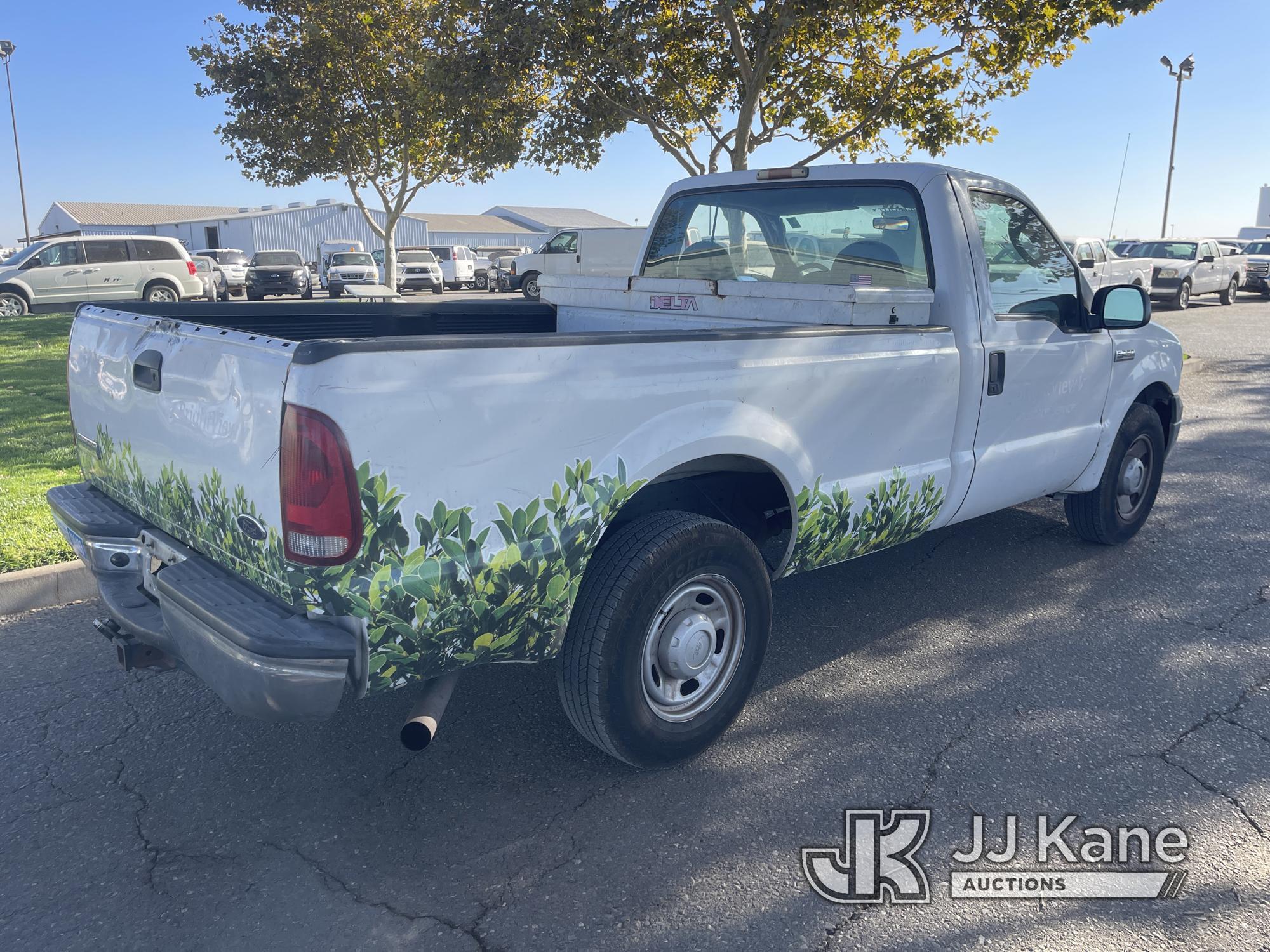 (Dixon, CA) 2005 Ford F250 Pickup Truck Runs & Moves)(Shift Indicator Broken