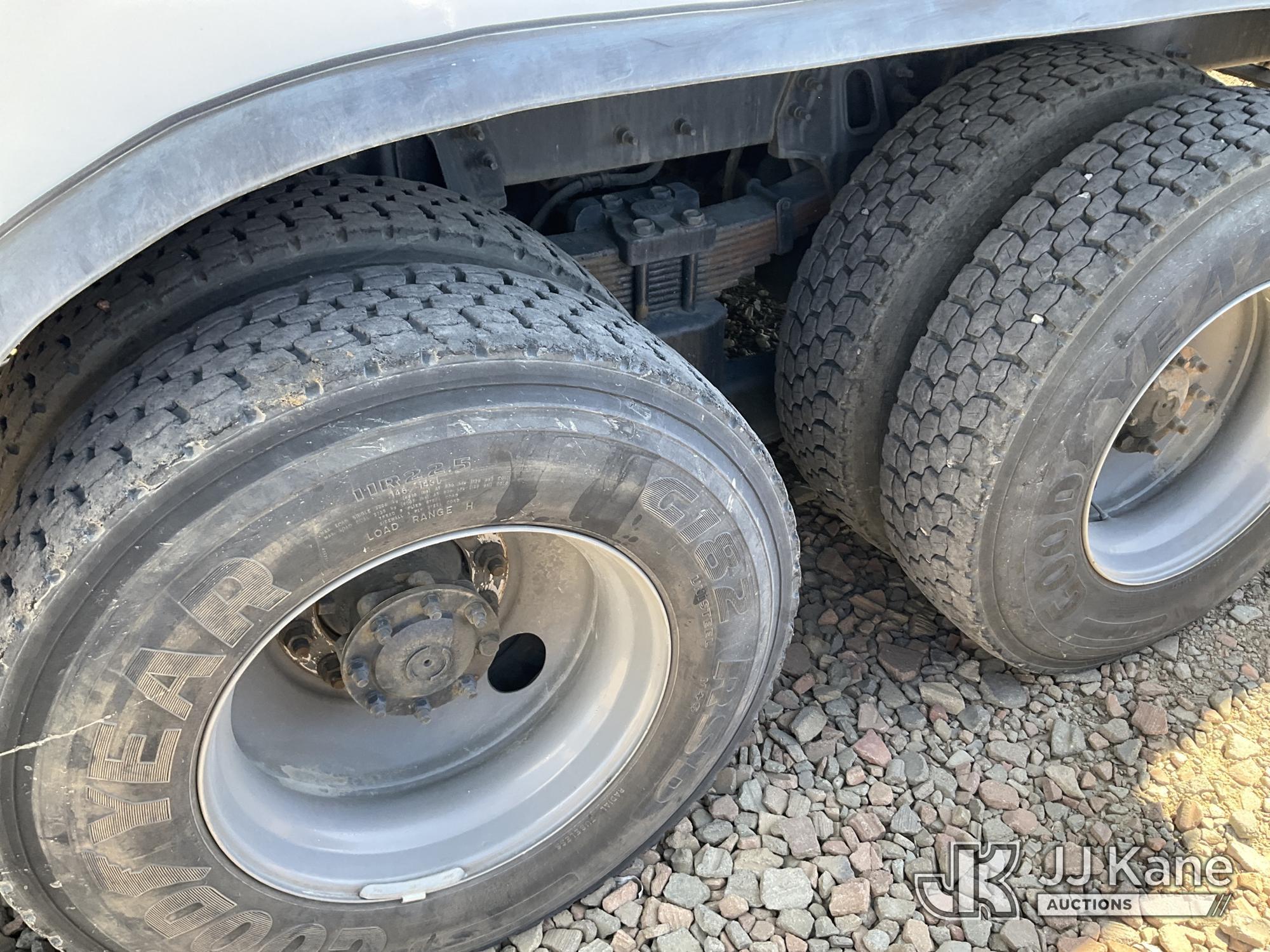 (Dixon, CA) Altec AM55, Over-Center Material Handling Bucket Truck rear mounted on 2013 Internationa