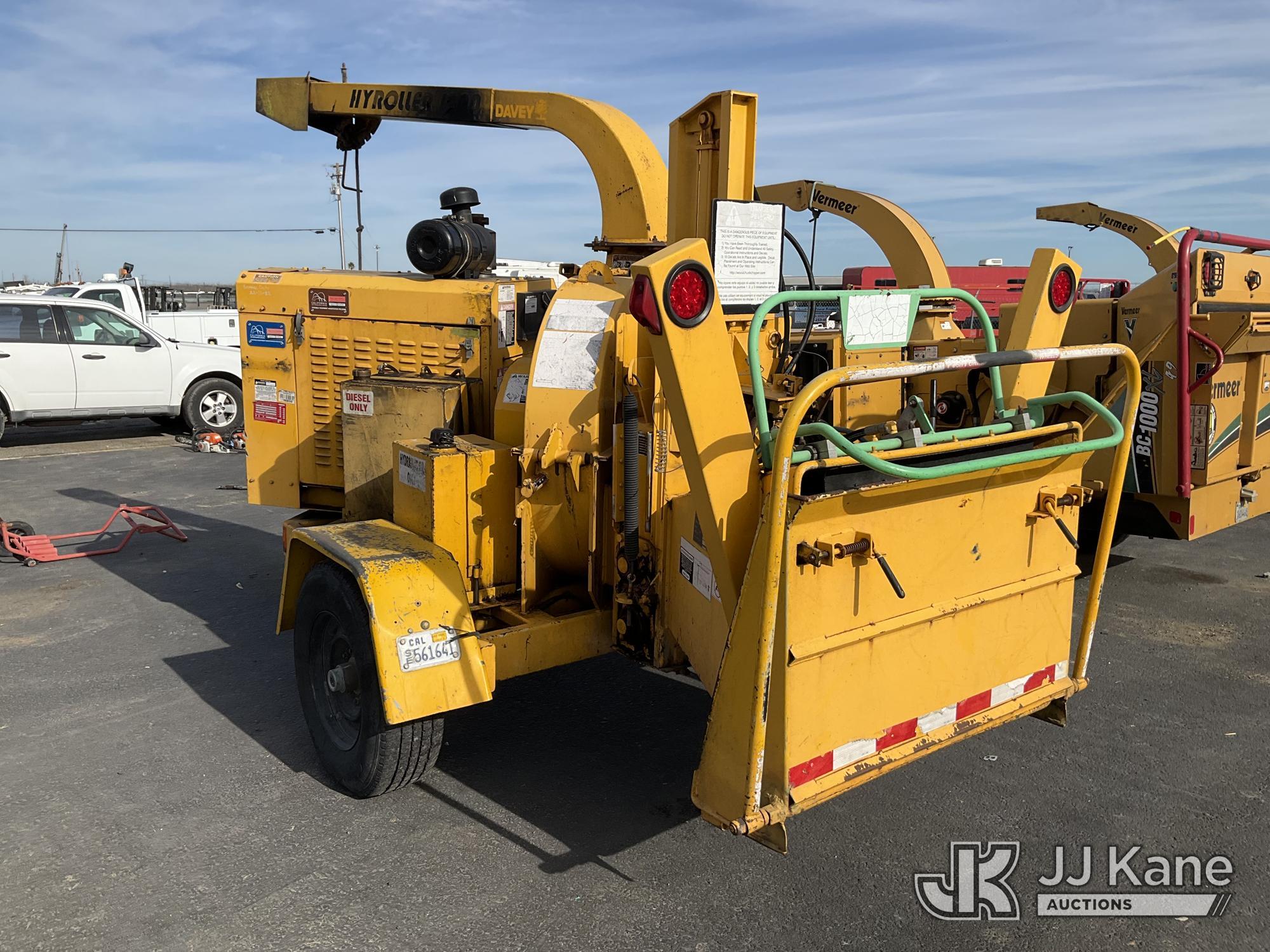 (Dixon, CA) 2005 Wood Chuck 1200 Chipper (12in Disc) Not Running, Condition Unknown) (Towable, No Ke