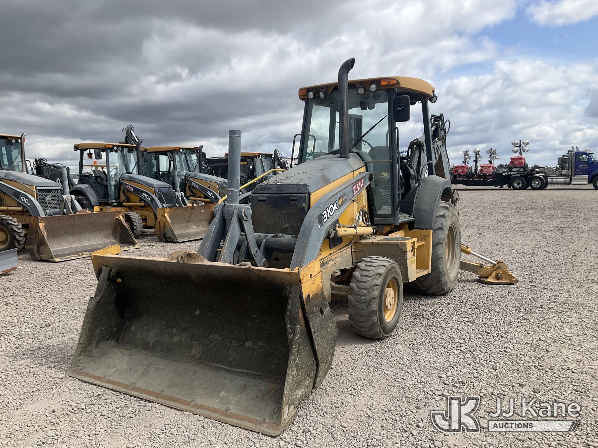 (Dixon, CA) John Deere 310K 4x4 Tractor Loader Backhoe Runs, Moves & Operates) (Backhoe Holders Brok
